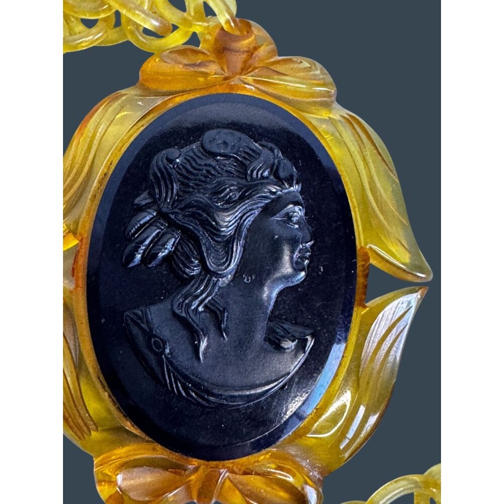 Apple Juice Bakelite Reverse Carved Cameo Pendant Necklace Celluloid Chain 1930s - Picture 3 of 8